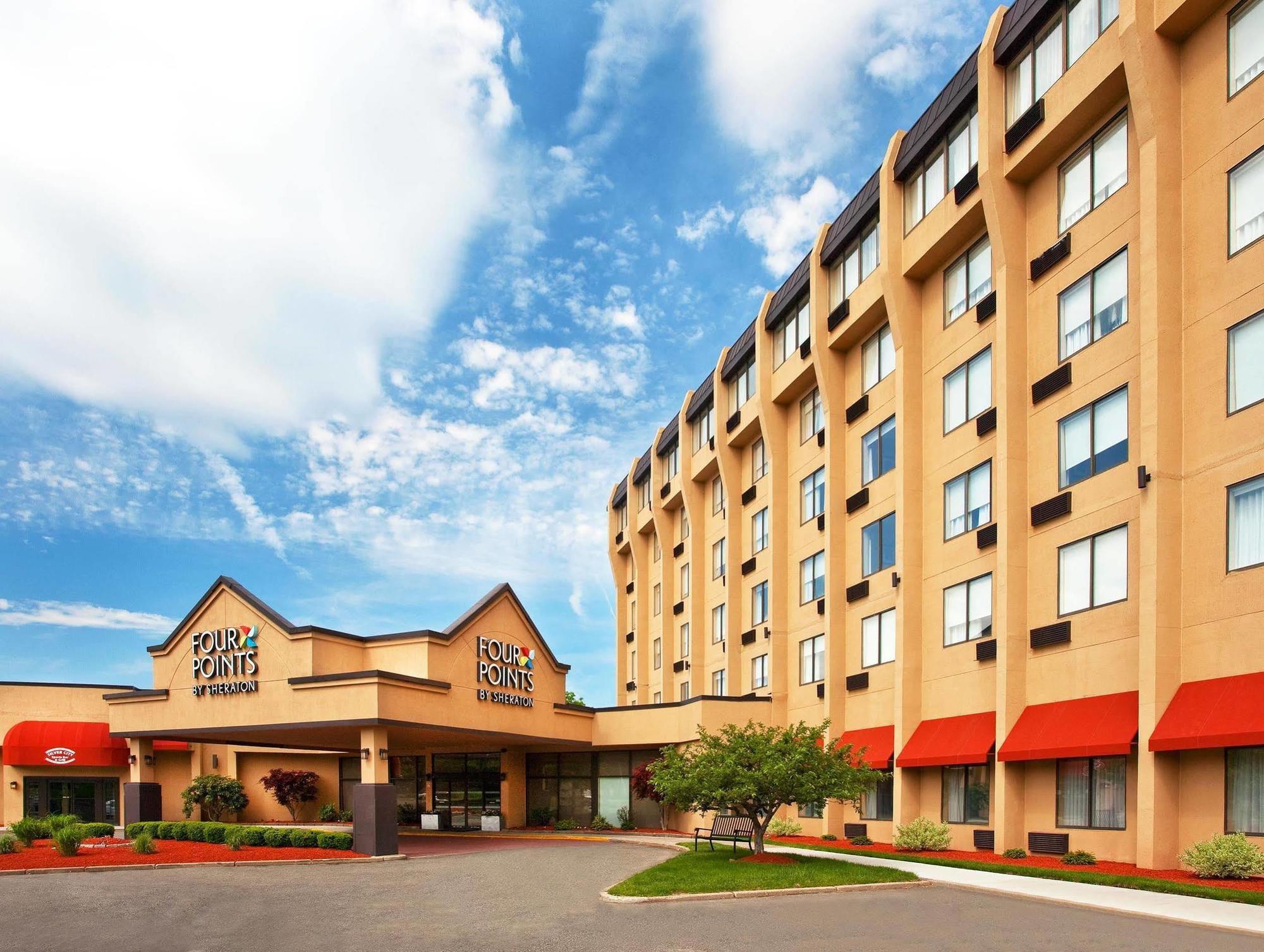 Baymont By Wyndham Meriden Exterior foto